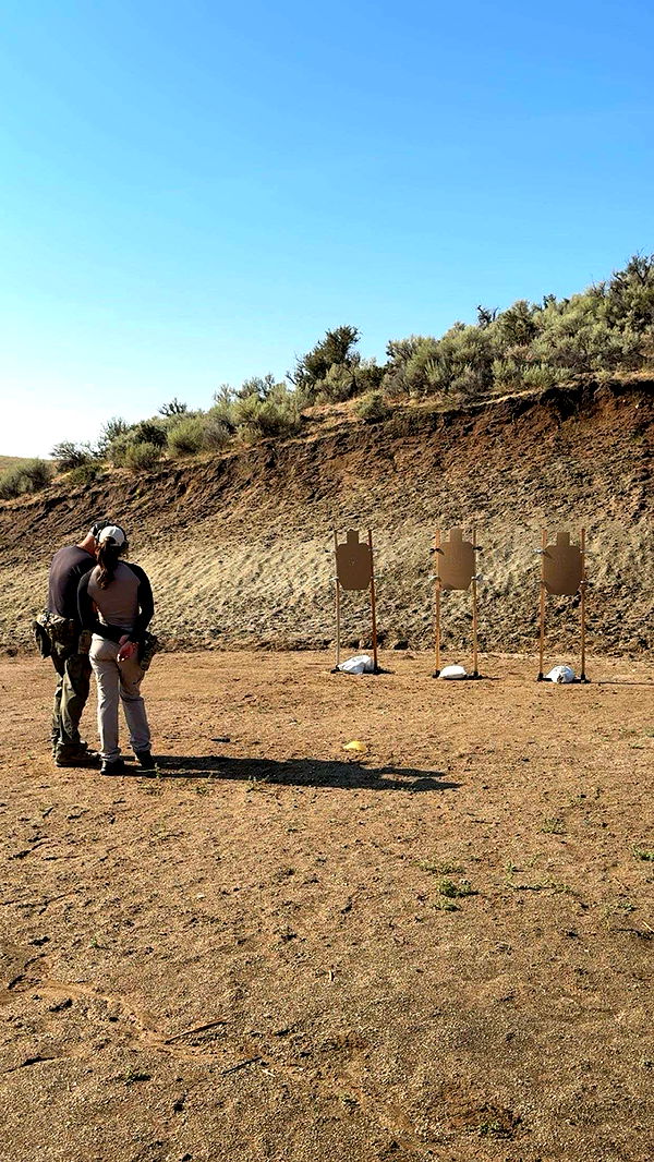 realhaylujan image ~ Altpins