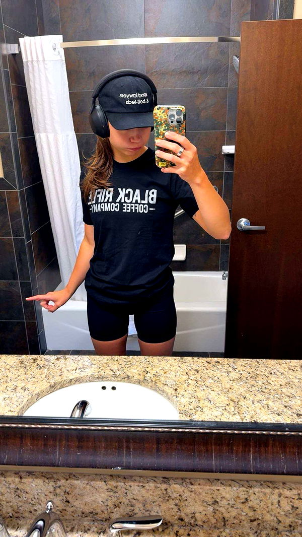 realhaylujan image ~ Altpins