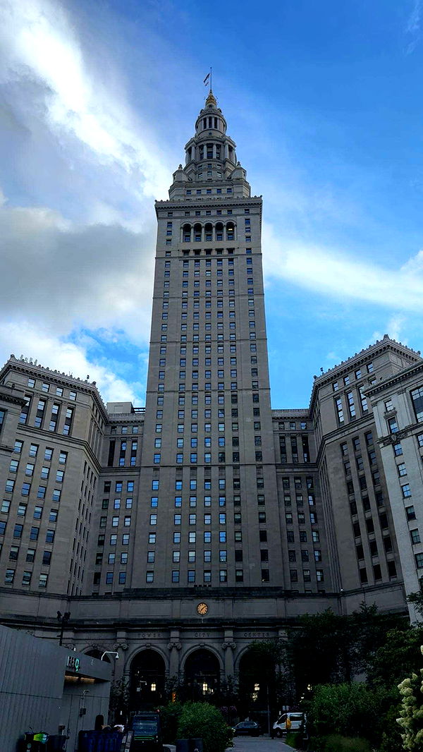 realhaylujan image ~ Altpins