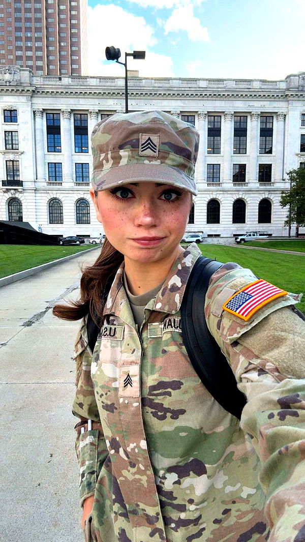 realhaylujan image ~ Altpins