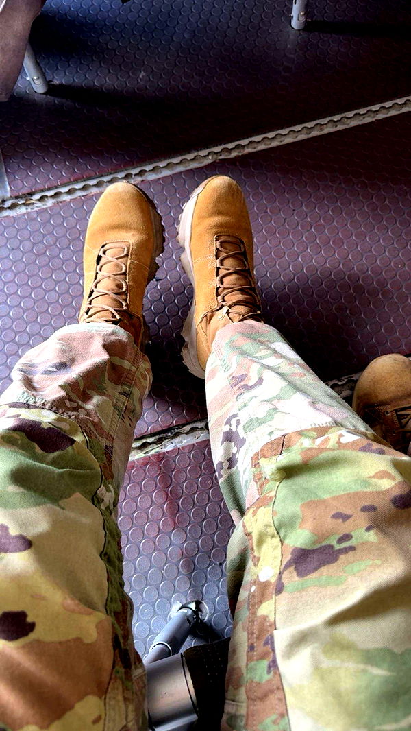 realhaylujan image ~ Altpins