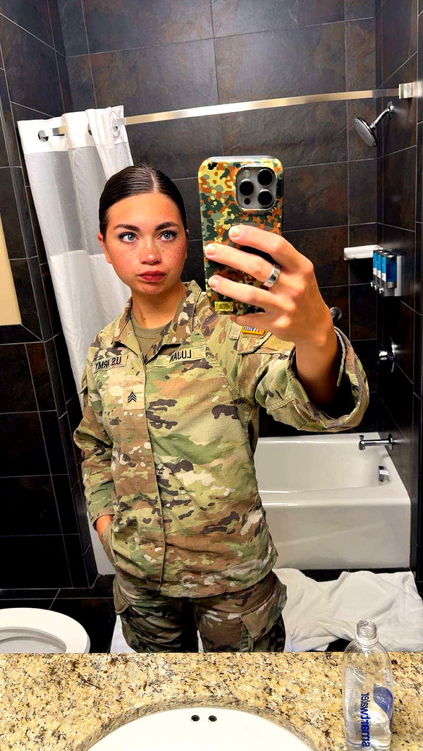 realhaylujan image ~ Altpins