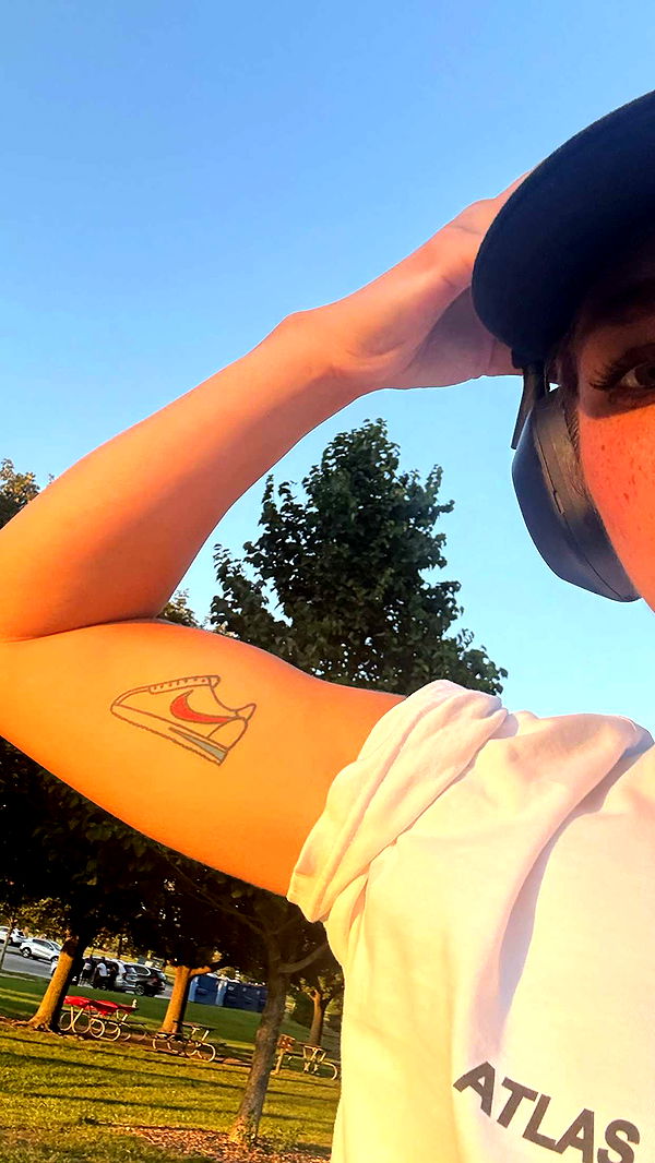 realhaylujan image ~ Altpins