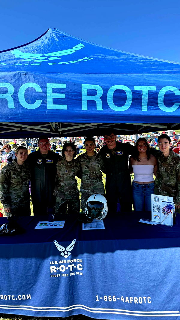 realhaylujan image ~ Altpins