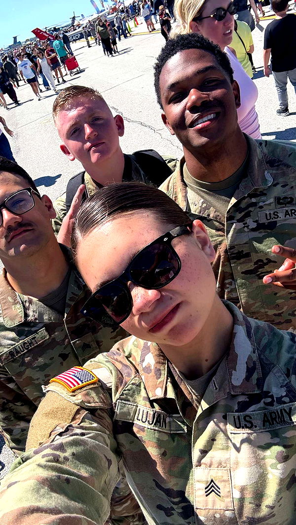 realhaylujan image ~ Altpins