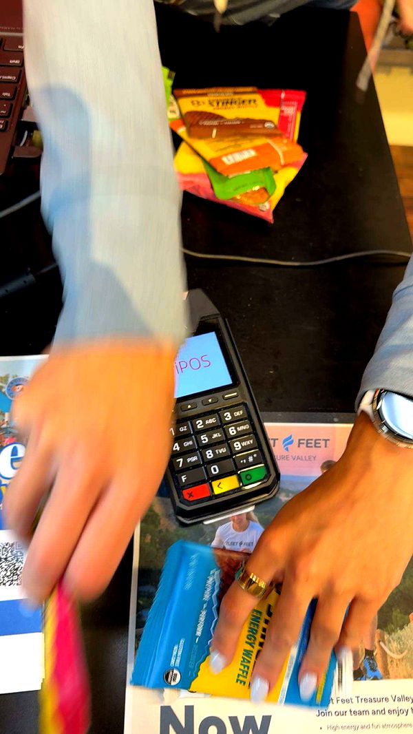 realhaylujan image ~ Altpins