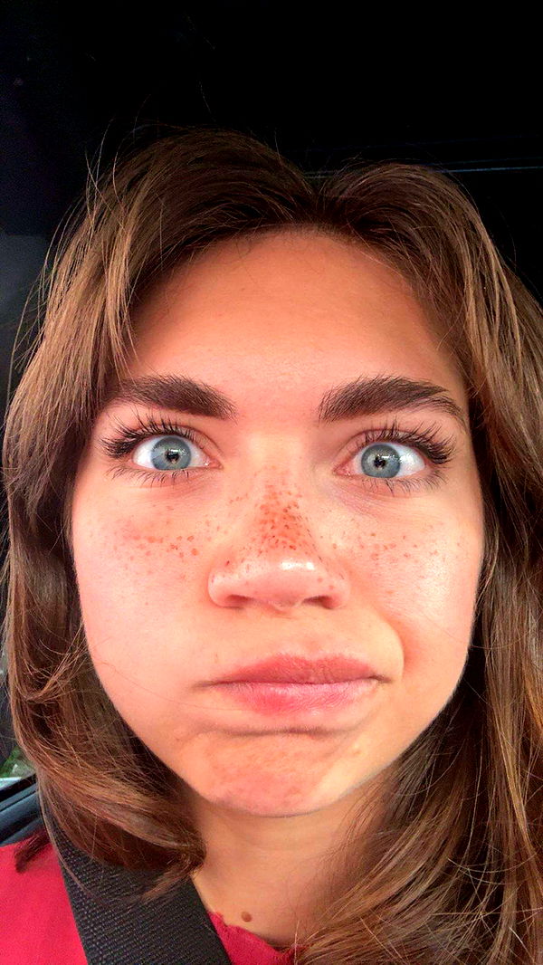 realhaylujan image ~ Altpins