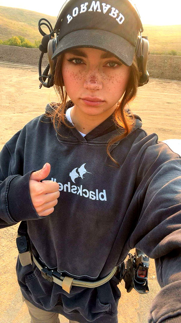 realhaylujan image ~ Altpins