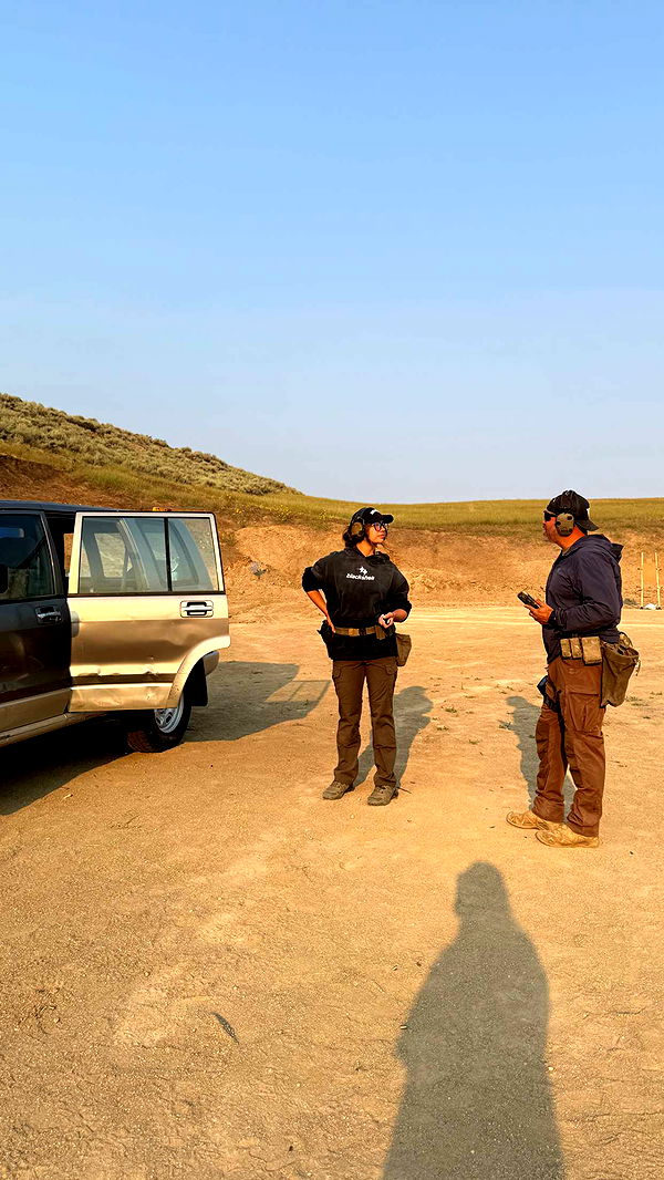 realhaylujan image ~ Altpins