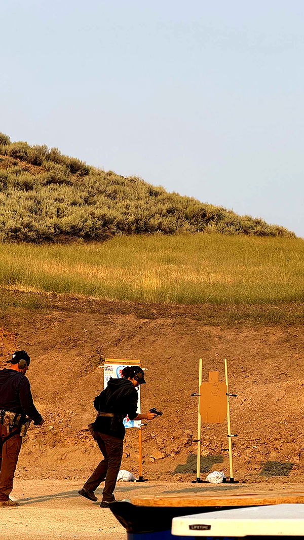 realhaylujan image ~ Altpins