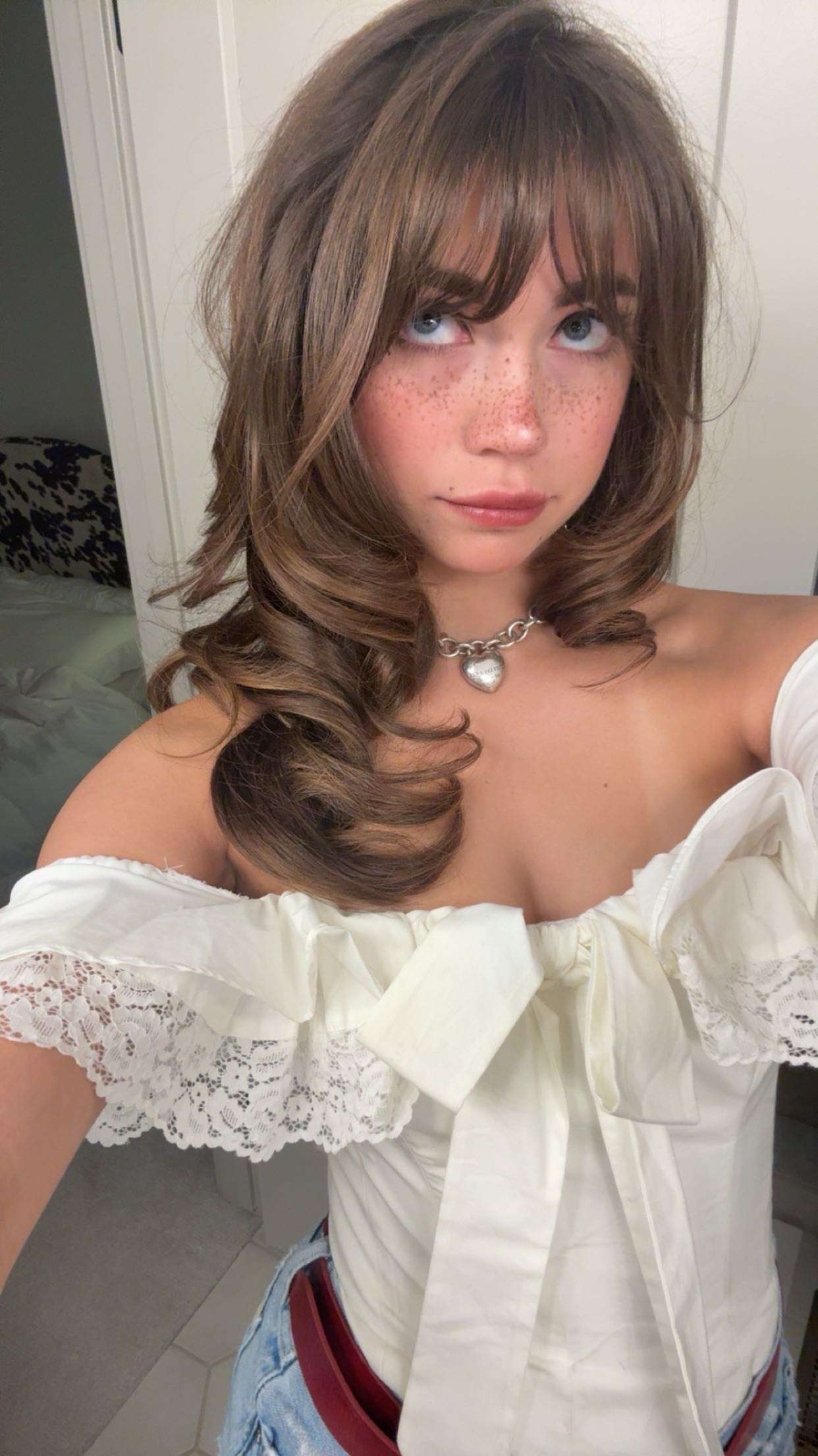 realhaylujan snapchat image archive image