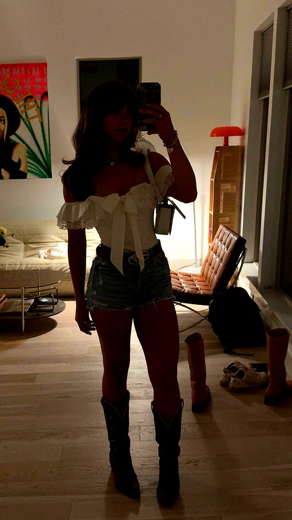 realhaylujan image ~ Altpins