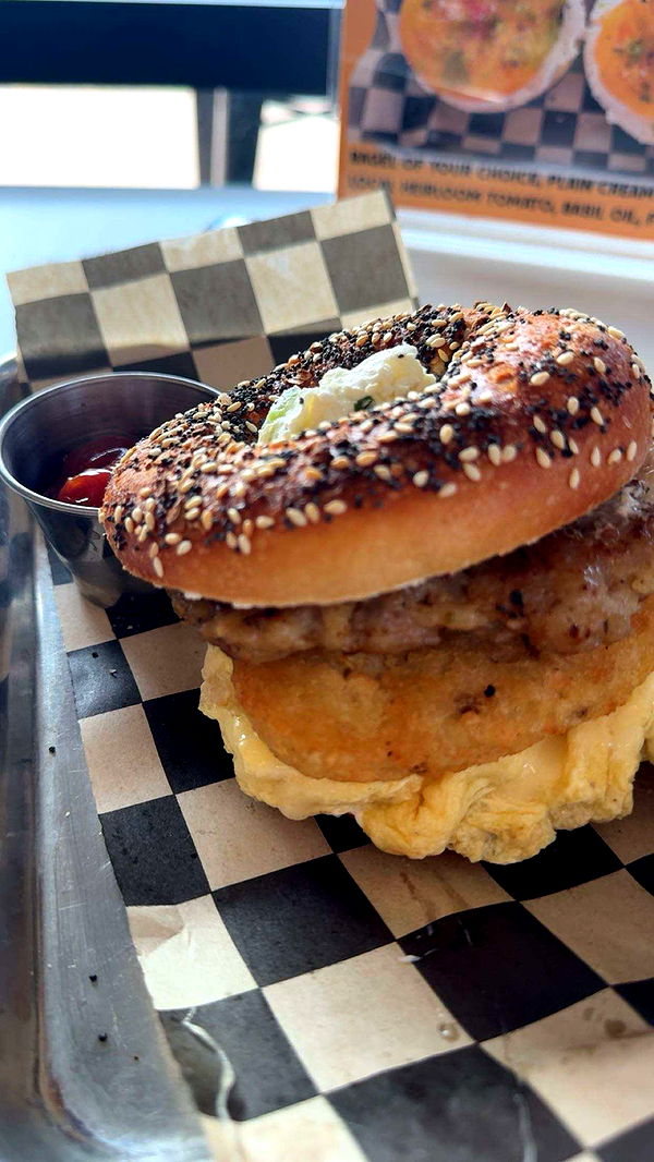 realhaylujan image ~ Altpins