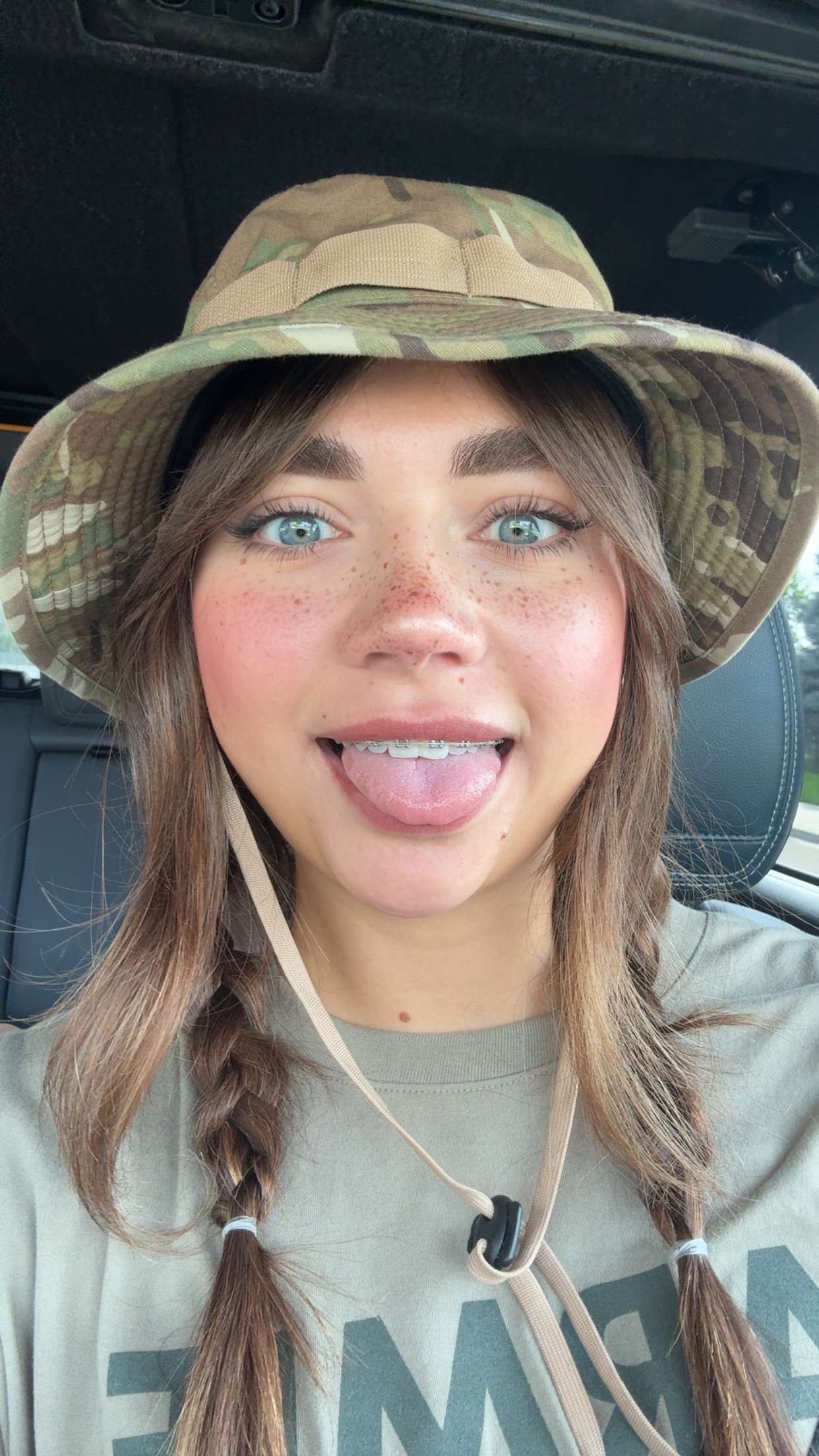 realhaylujan snapchat image archive image