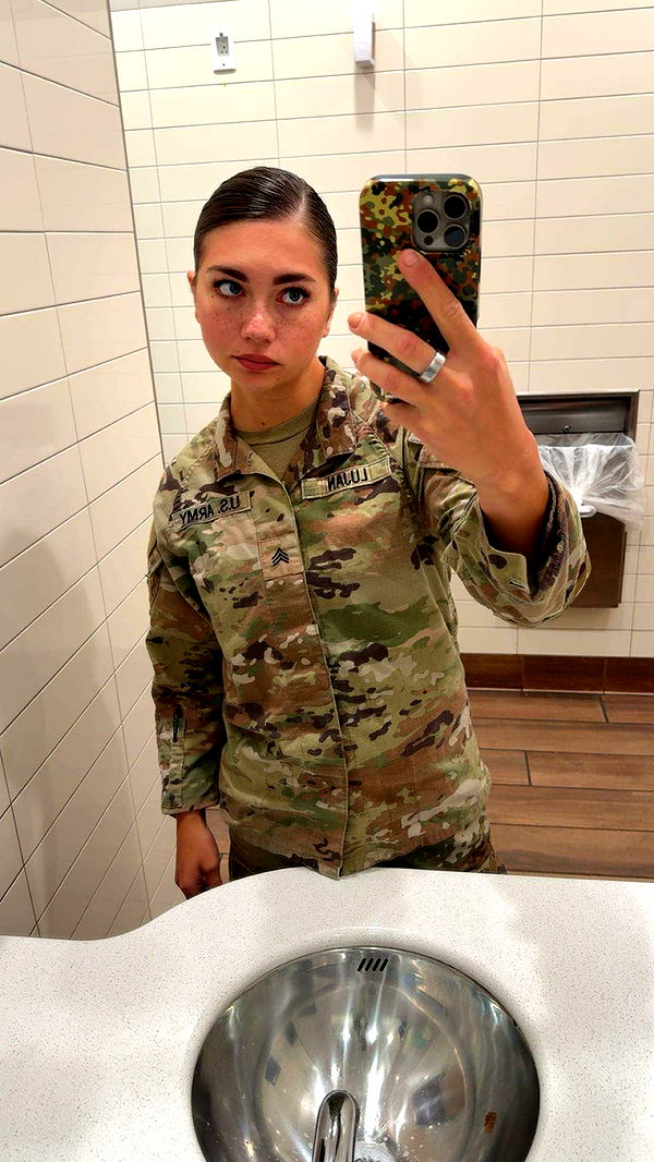 realhaylujan image ~ Altpins