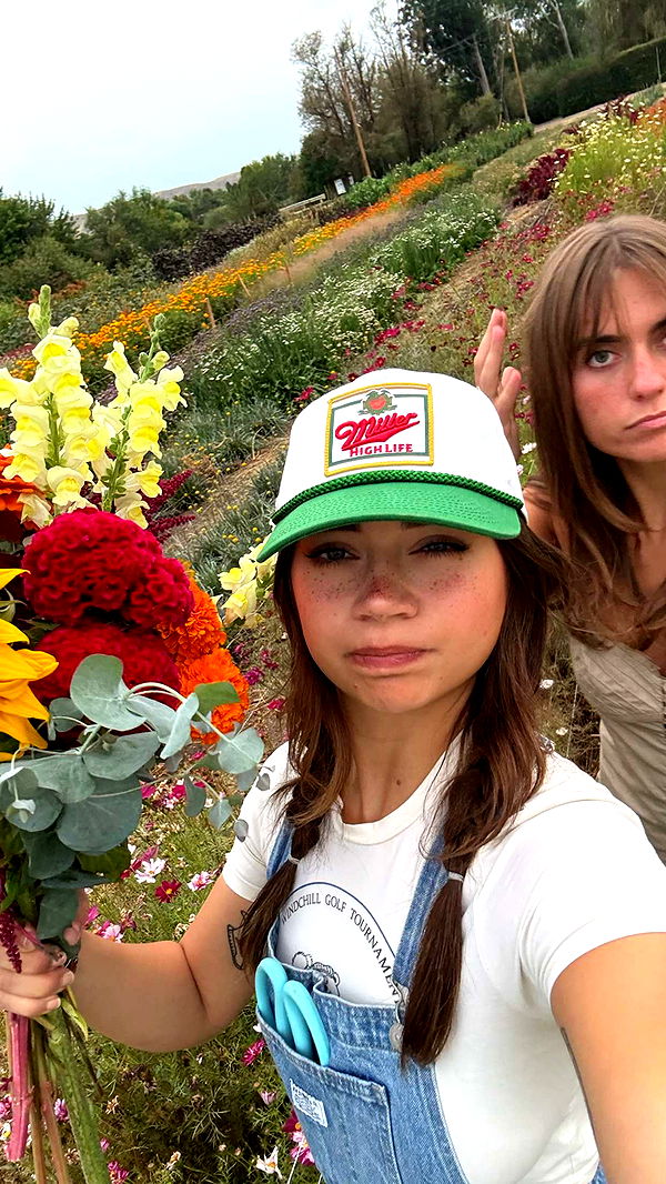 realhaylujan image ~ Altpins