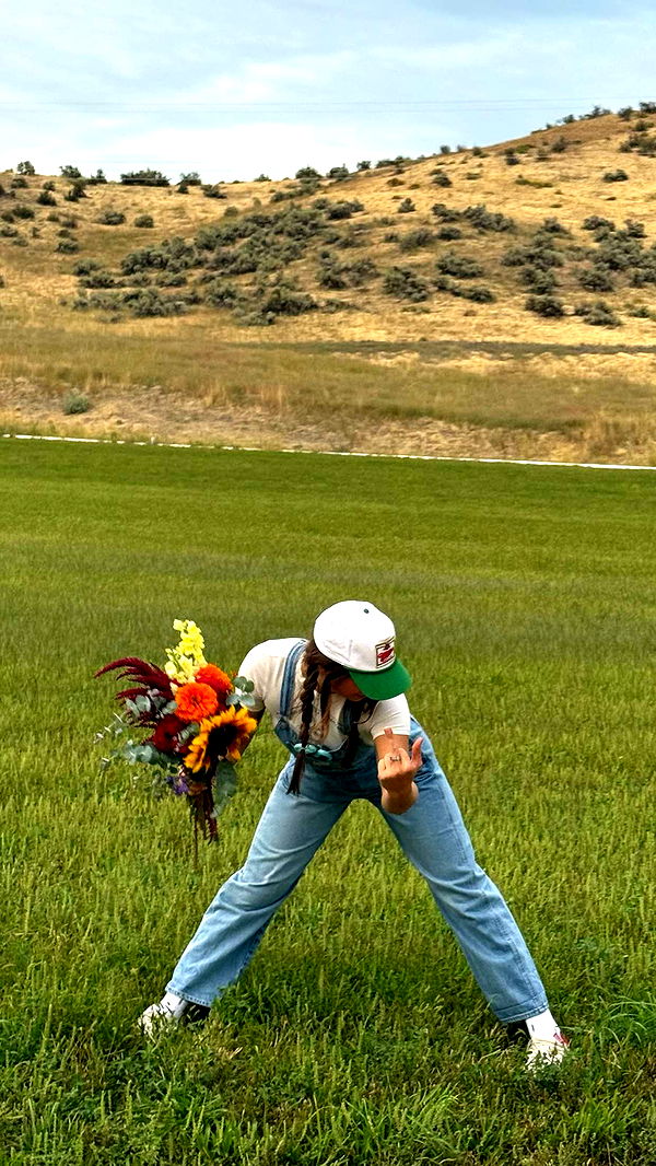 realhaylujan image ~ Altpins