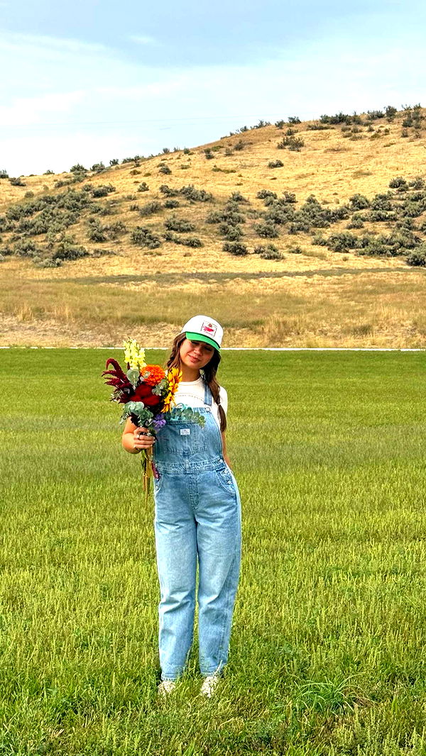 realhaylujan image ~ Altpins