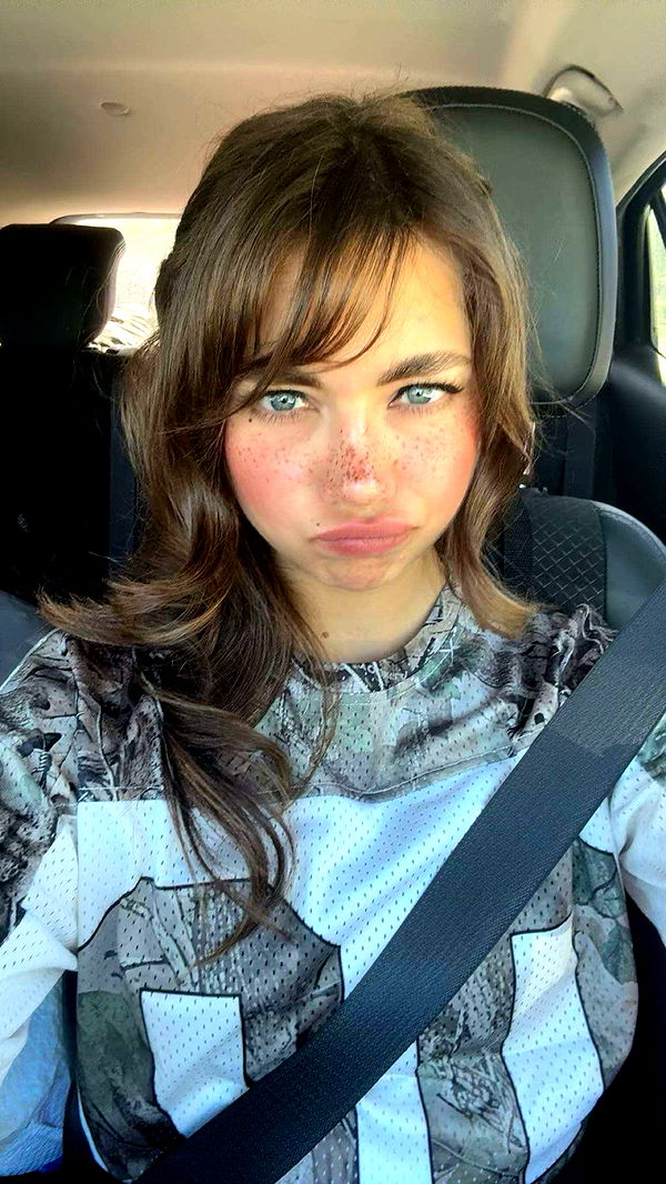 realhaylujan image ~ Altpins