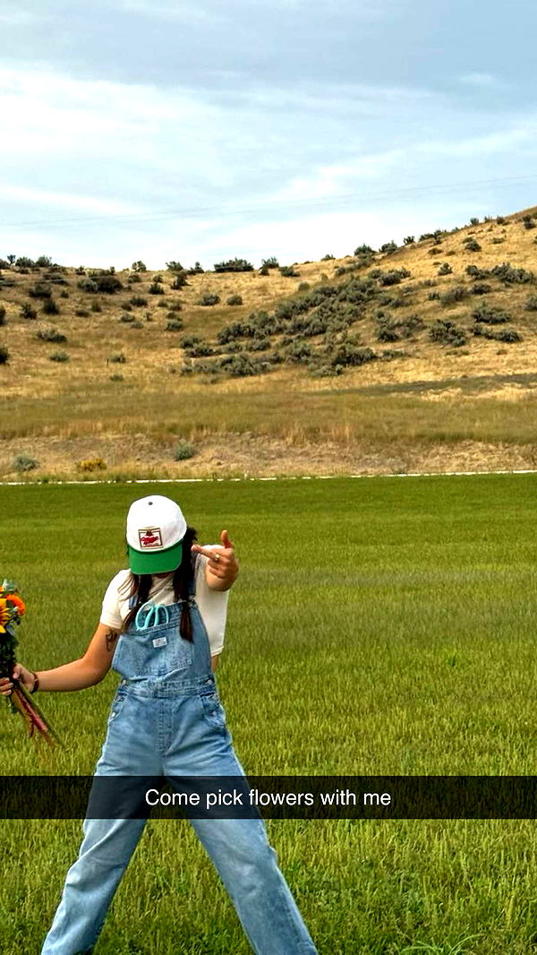 realhaylujan image ~ Altpins