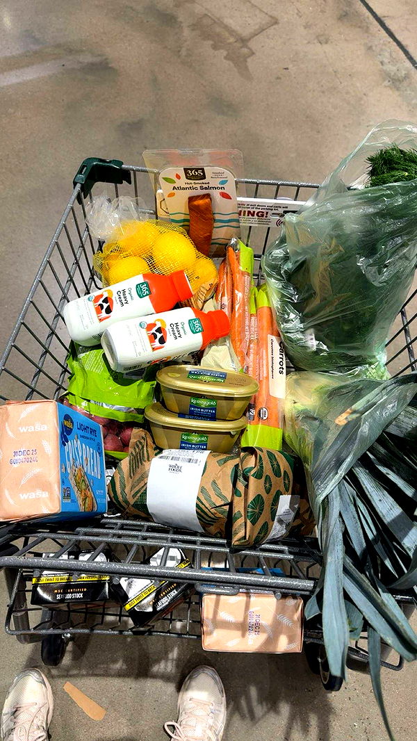 realhaylujan image ~ Altpins