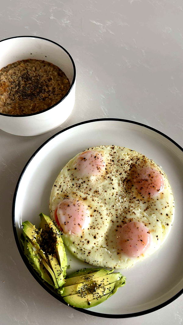 realhaylujan image ~ Altpins