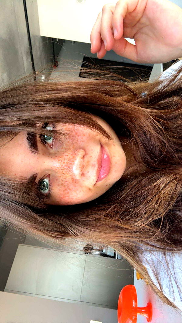 realhaylujan image ~ Altpins