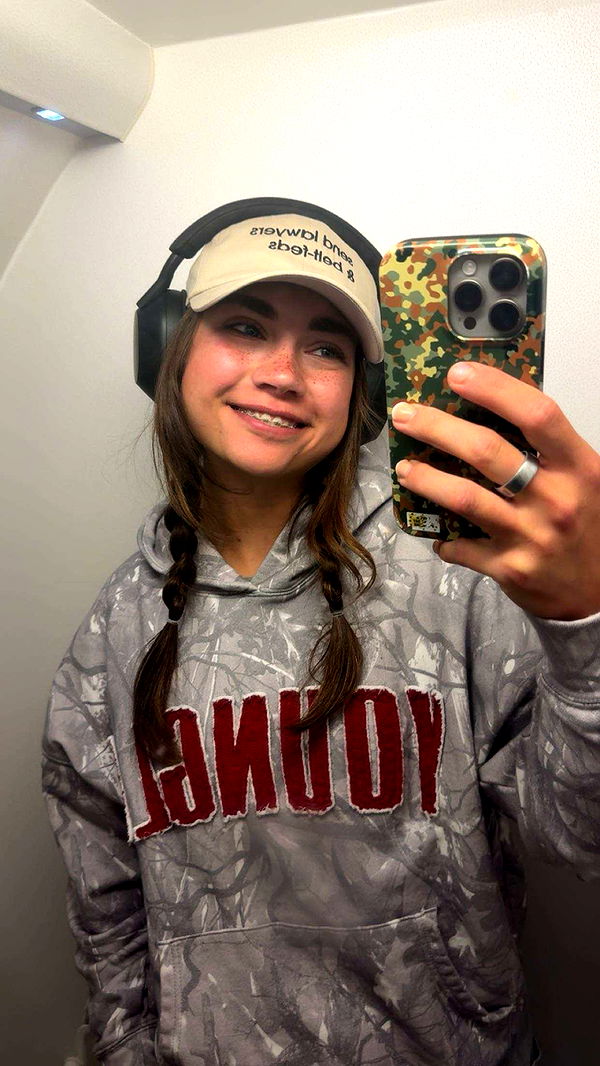 realhaylujan image ~ Altpins