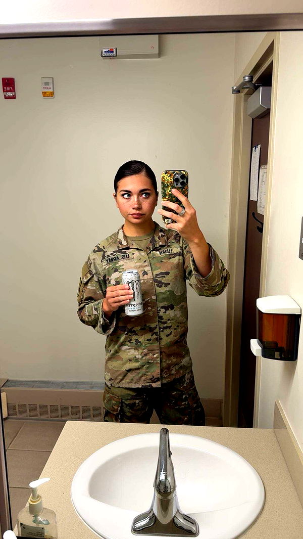 realhaylujan image ~ Altpins