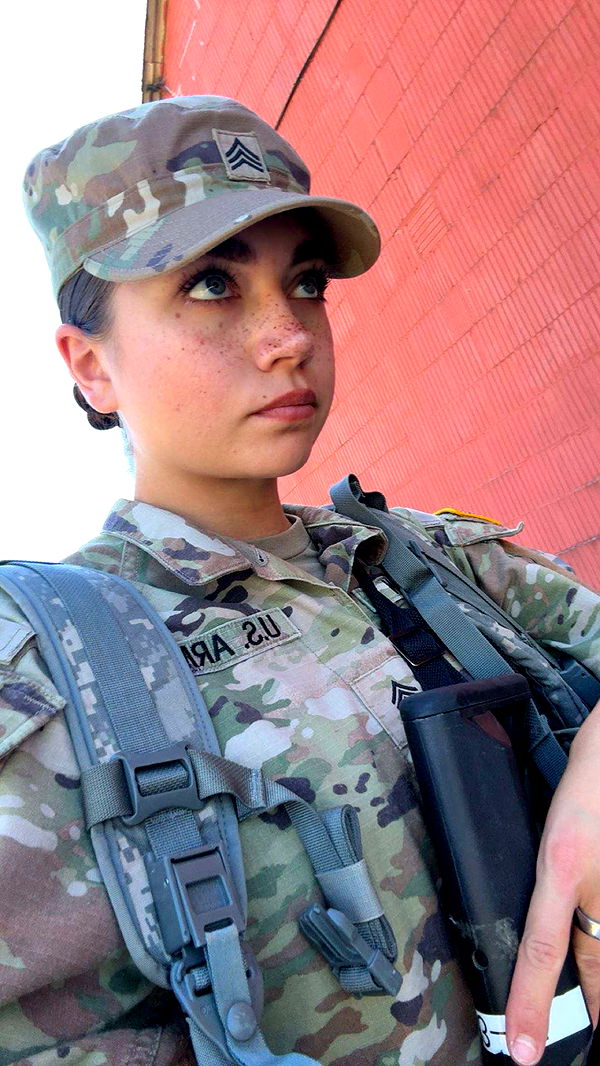 realhaylujan image ~ Altpins