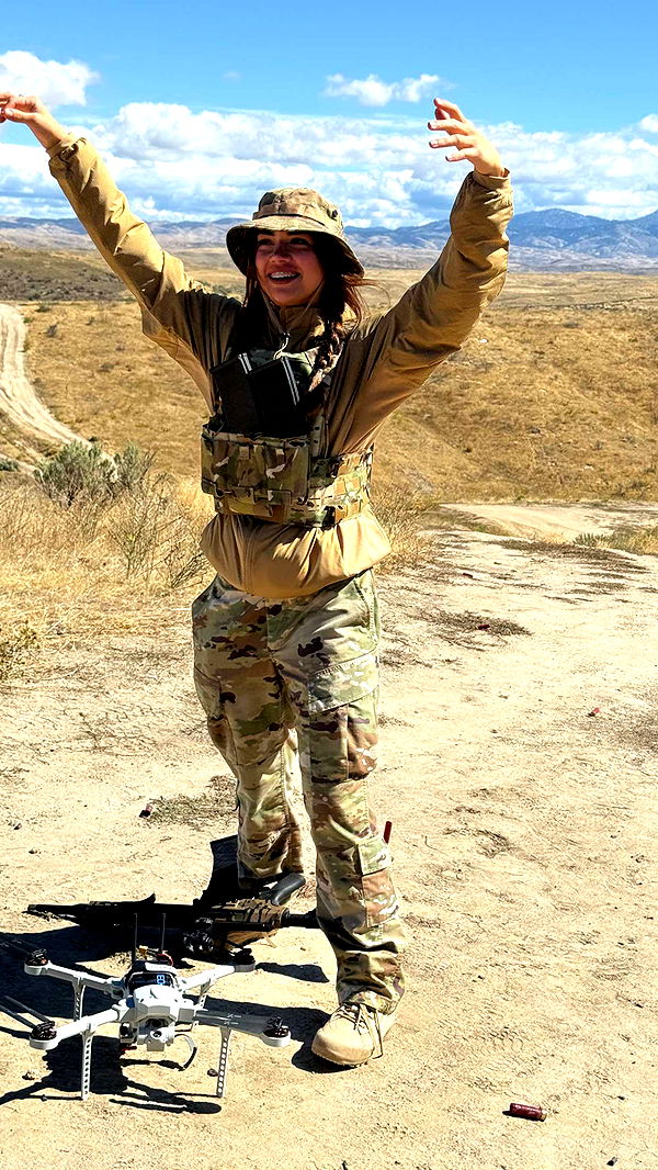 realhaylujan image ~ Altpins