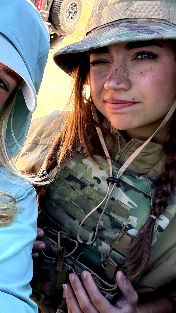 realhaylujan image ~ Altpins