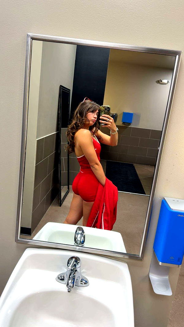 realhaylujan image ~ Altpins