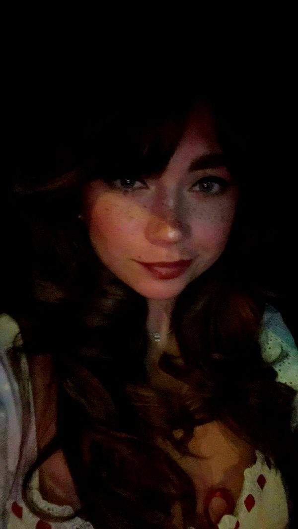 realhaylujan image ~ Altpins