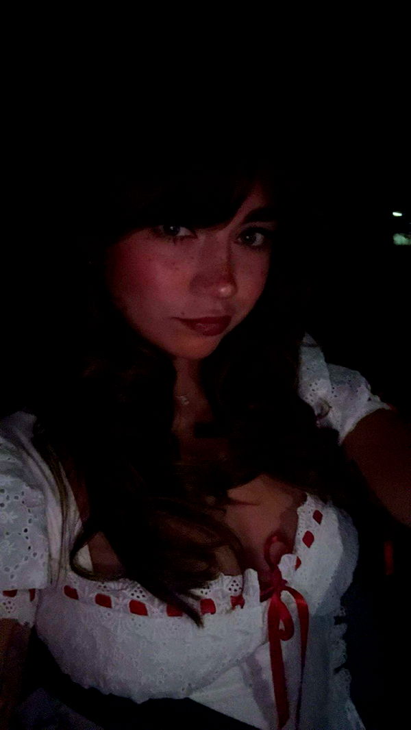 realhaylujan image ~ Altpins