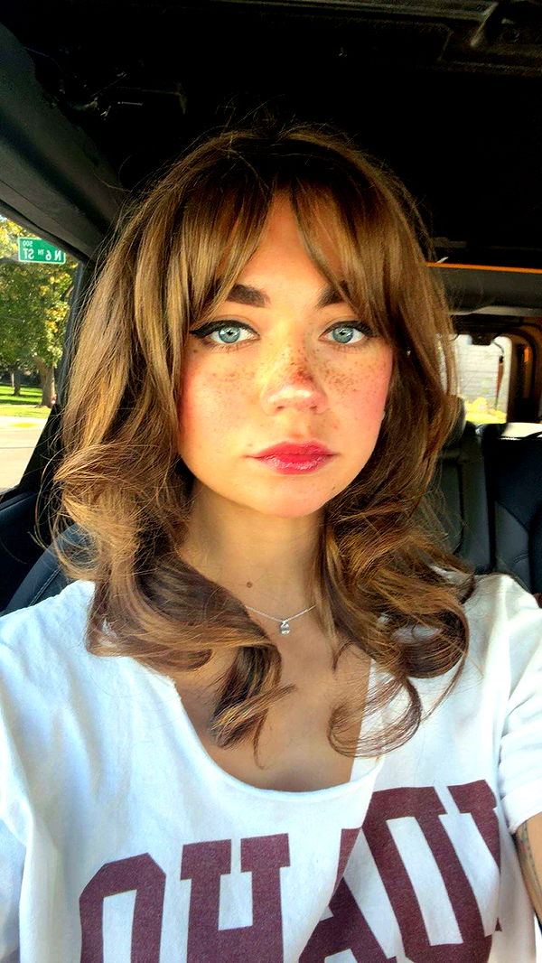 realhaylujan image ~ Altpins