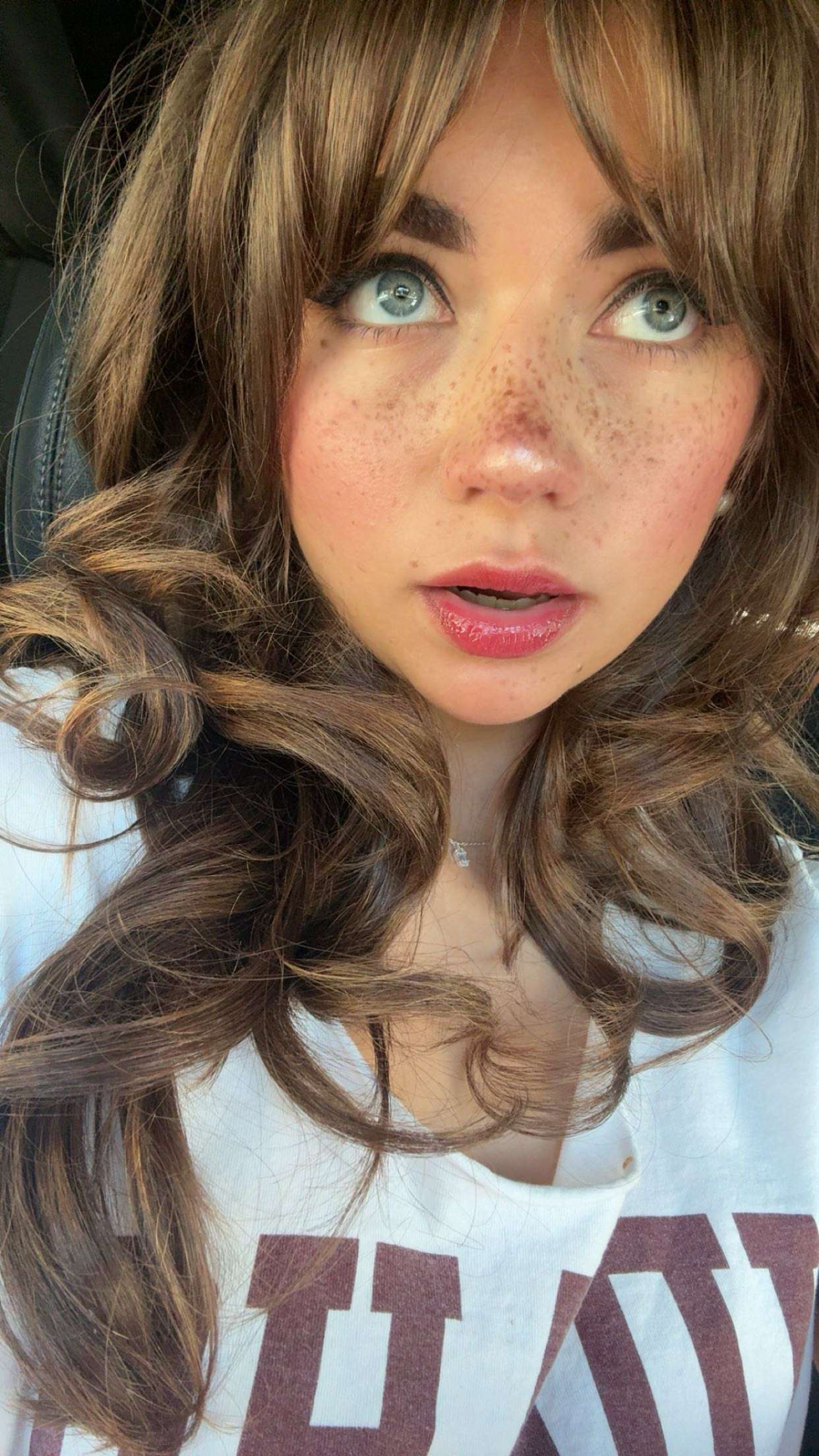 realhaylujan snapchat image archive image