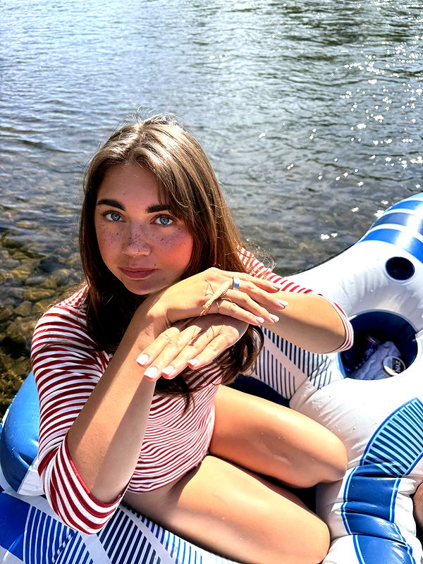 realhaylujan image ~ Altpins