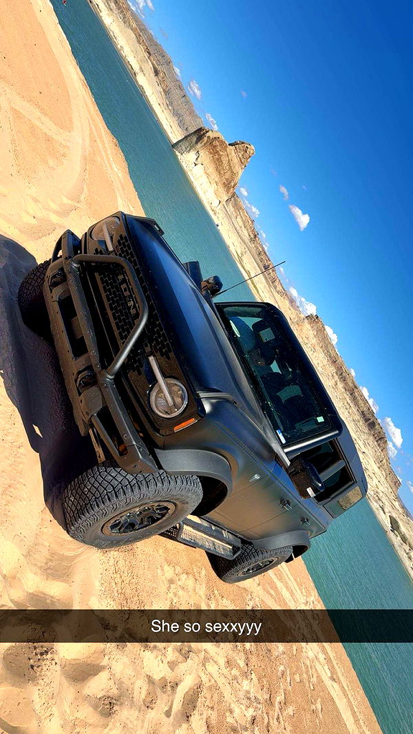 realhaylujan image ~ Altpins