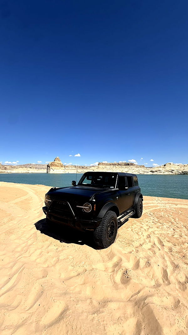 realhaylujan image ~ Altpins