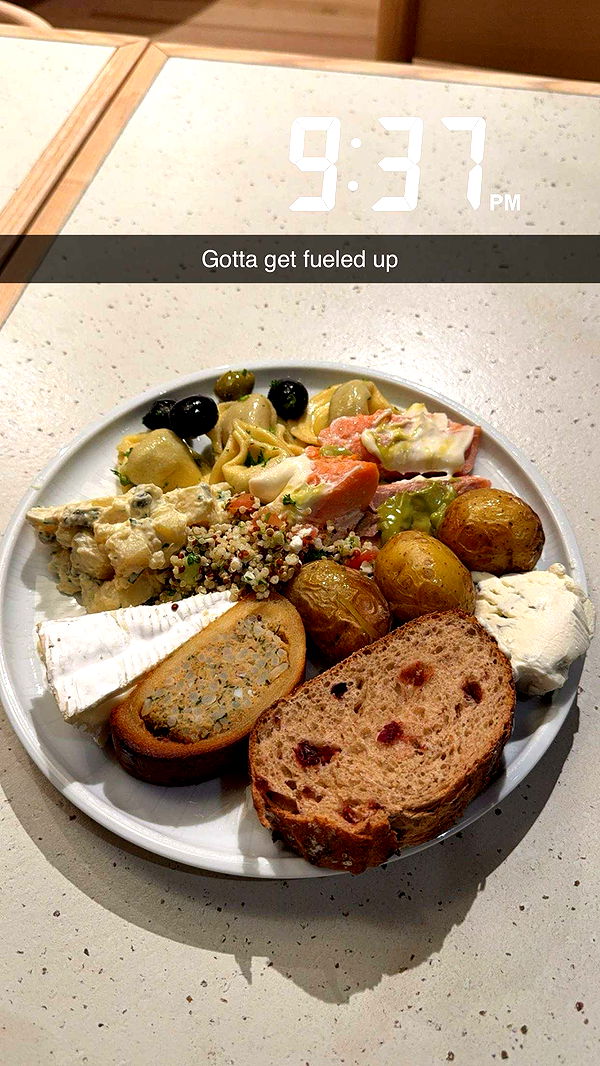 realhaylujan image ~ Altpins