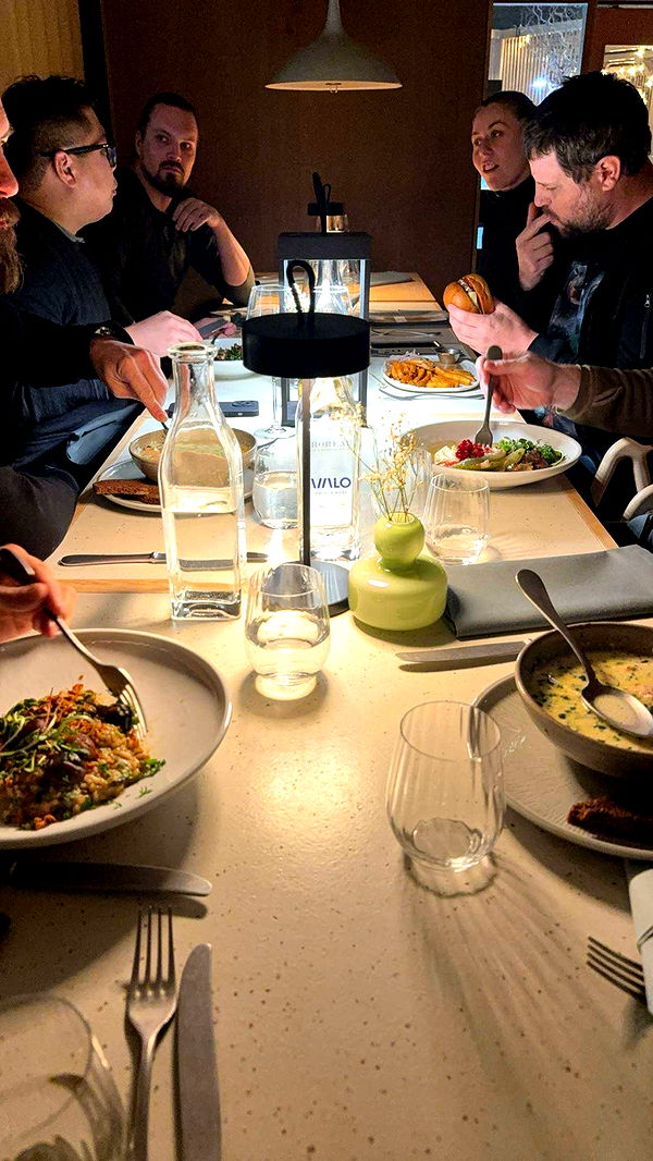 realhaylujan image ~ Altpins