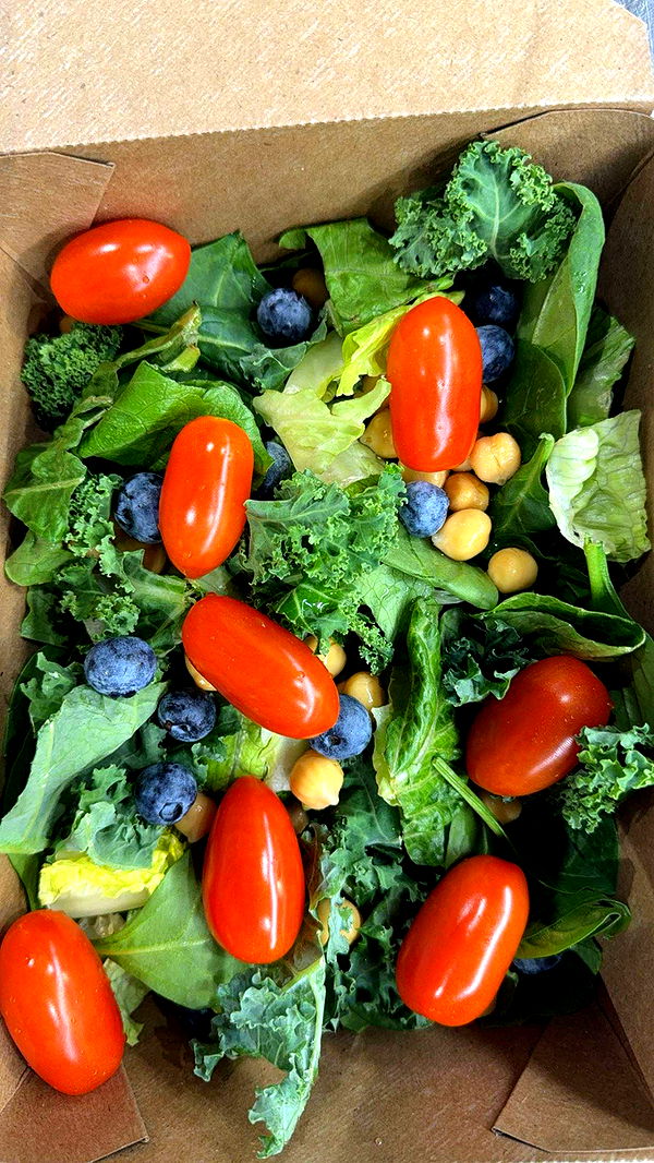 realhaylujan image ~ Altpins