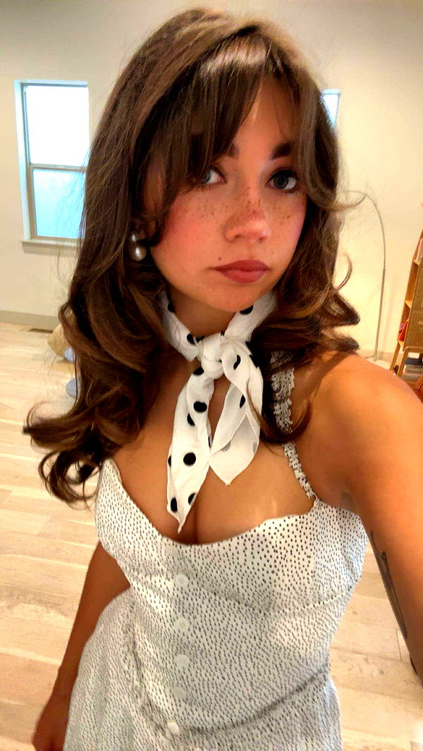 realhaylujan image ~ Altpins