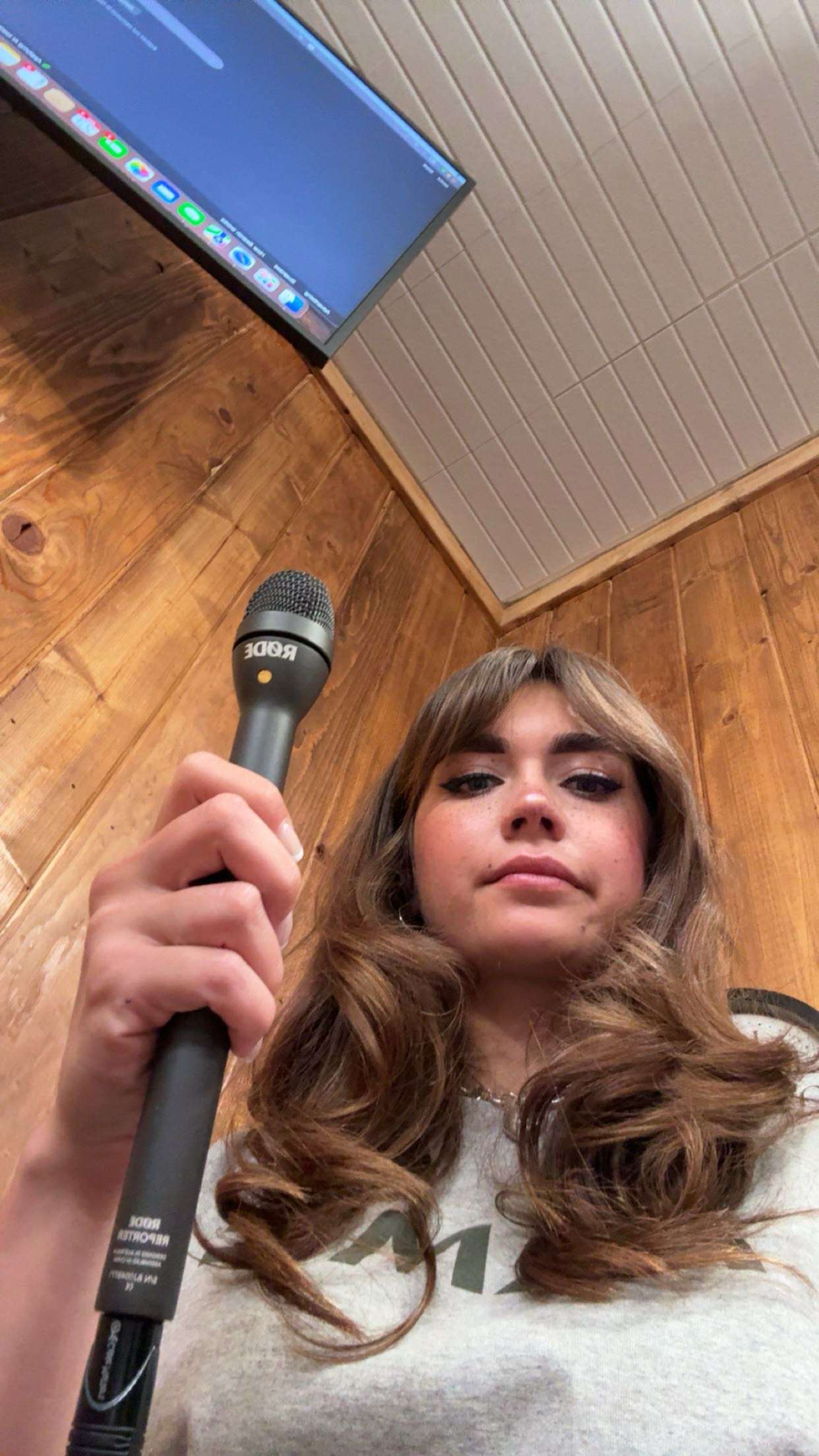 realhaylujan snapchat image archive image