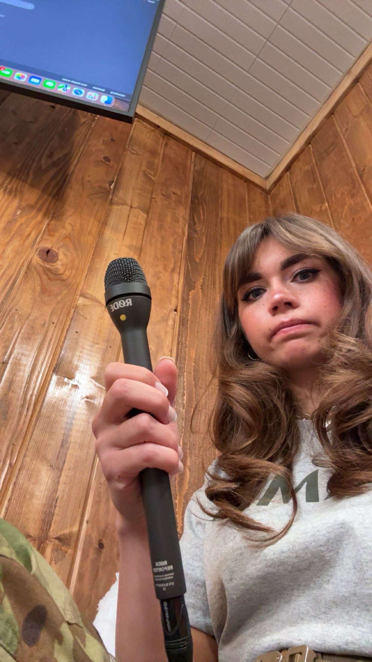 realhaylujan snapchat image archive image