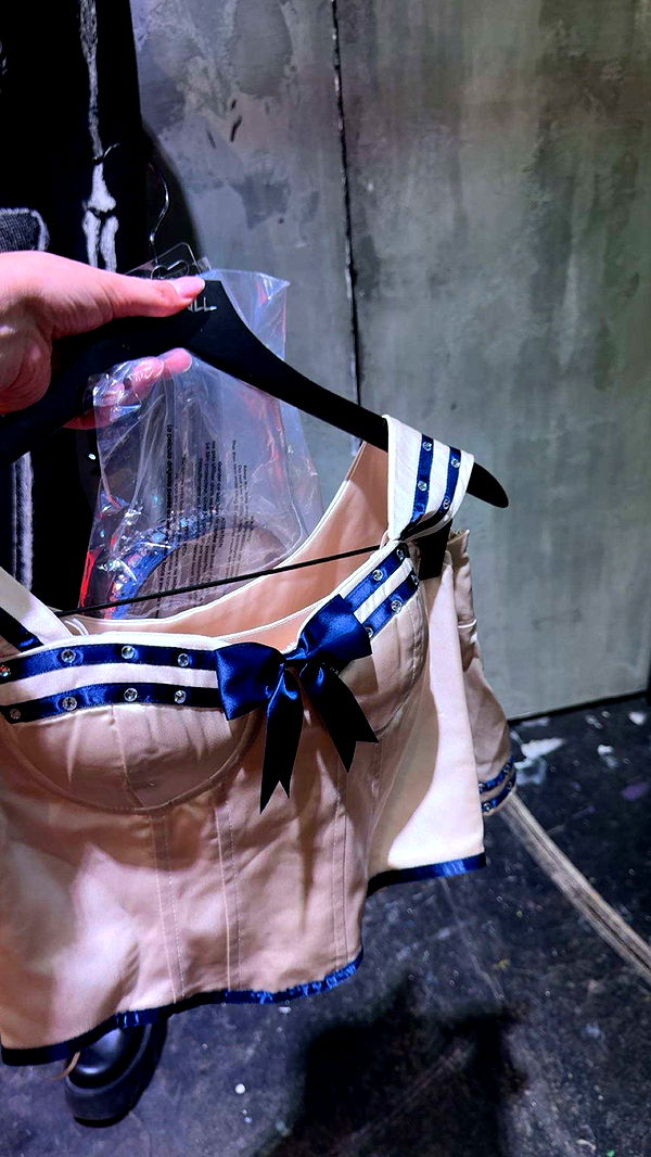 realhaylujan image ~ Altpins