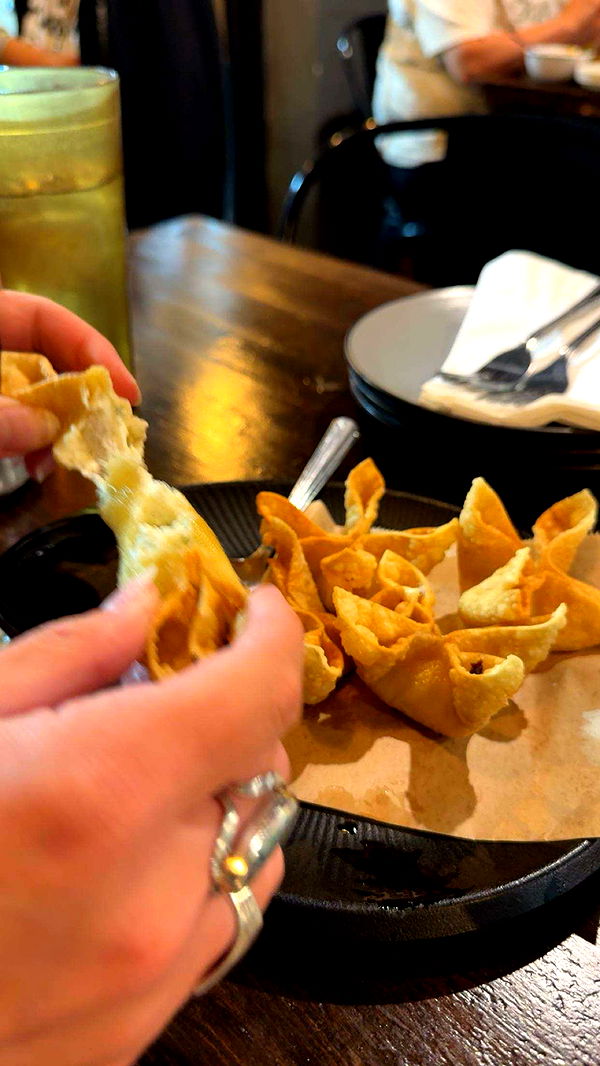 realhaylujan image ~ Altpins