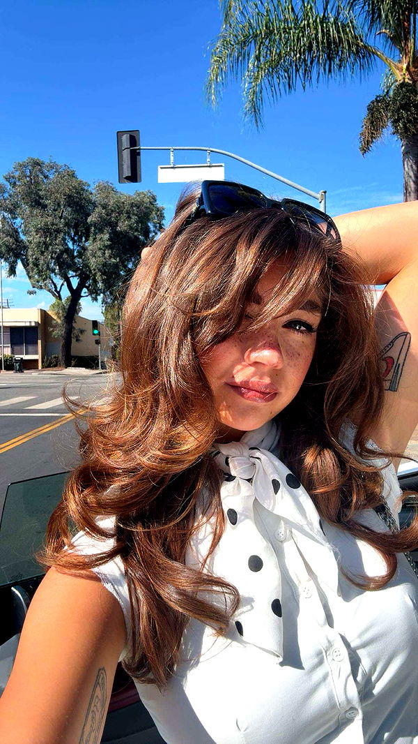 realhaylujan image ~ Altpins