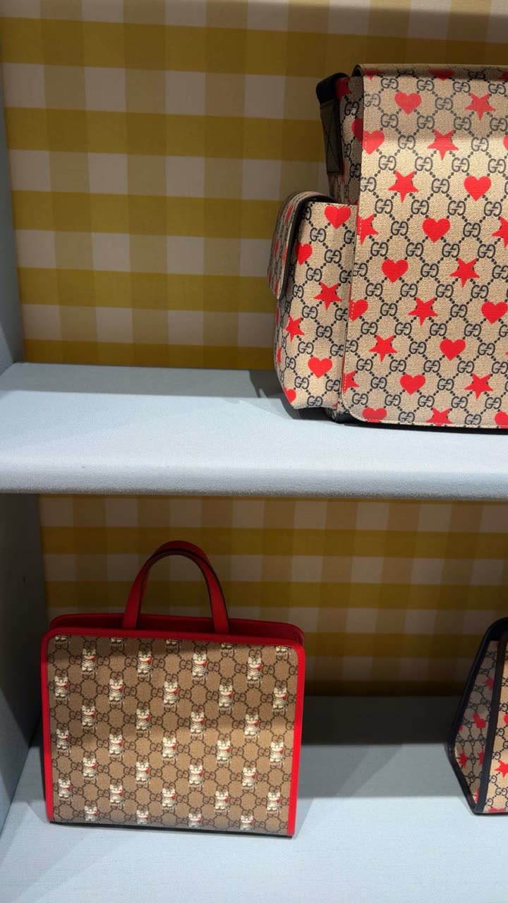 realhaylujan snapchat image archive image